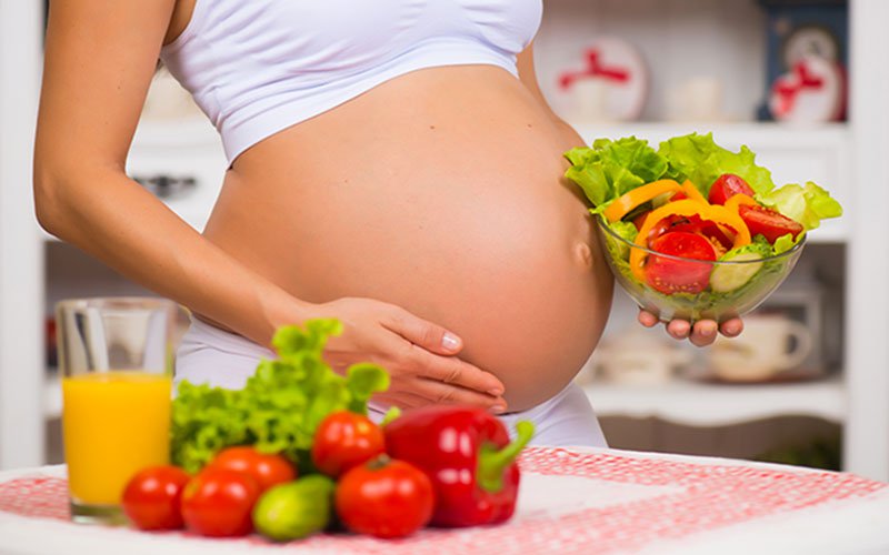phụ nữ ăn gì để mang thai dễ hơn